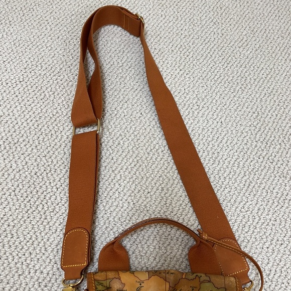 [Alviero Martini] map bag - Picture 2 of 7